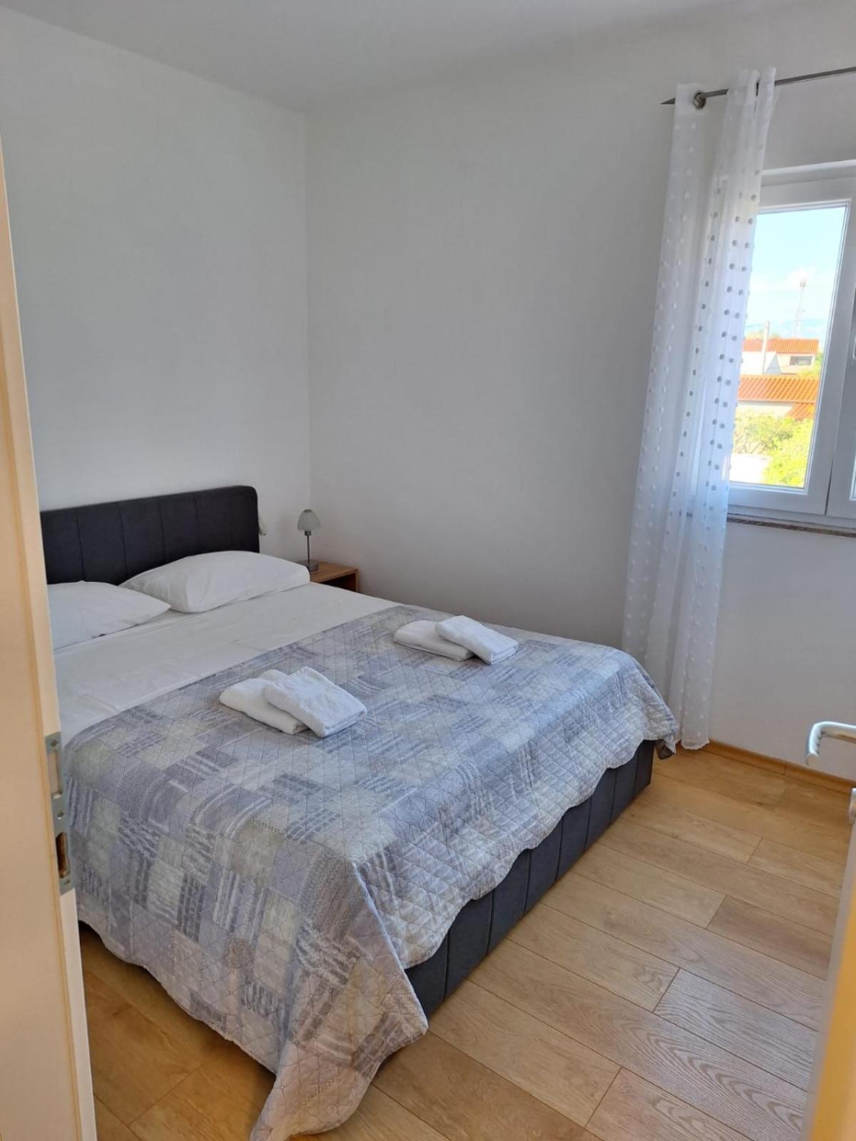 Apartmani Marino Privlaka  Eksteriør bilde