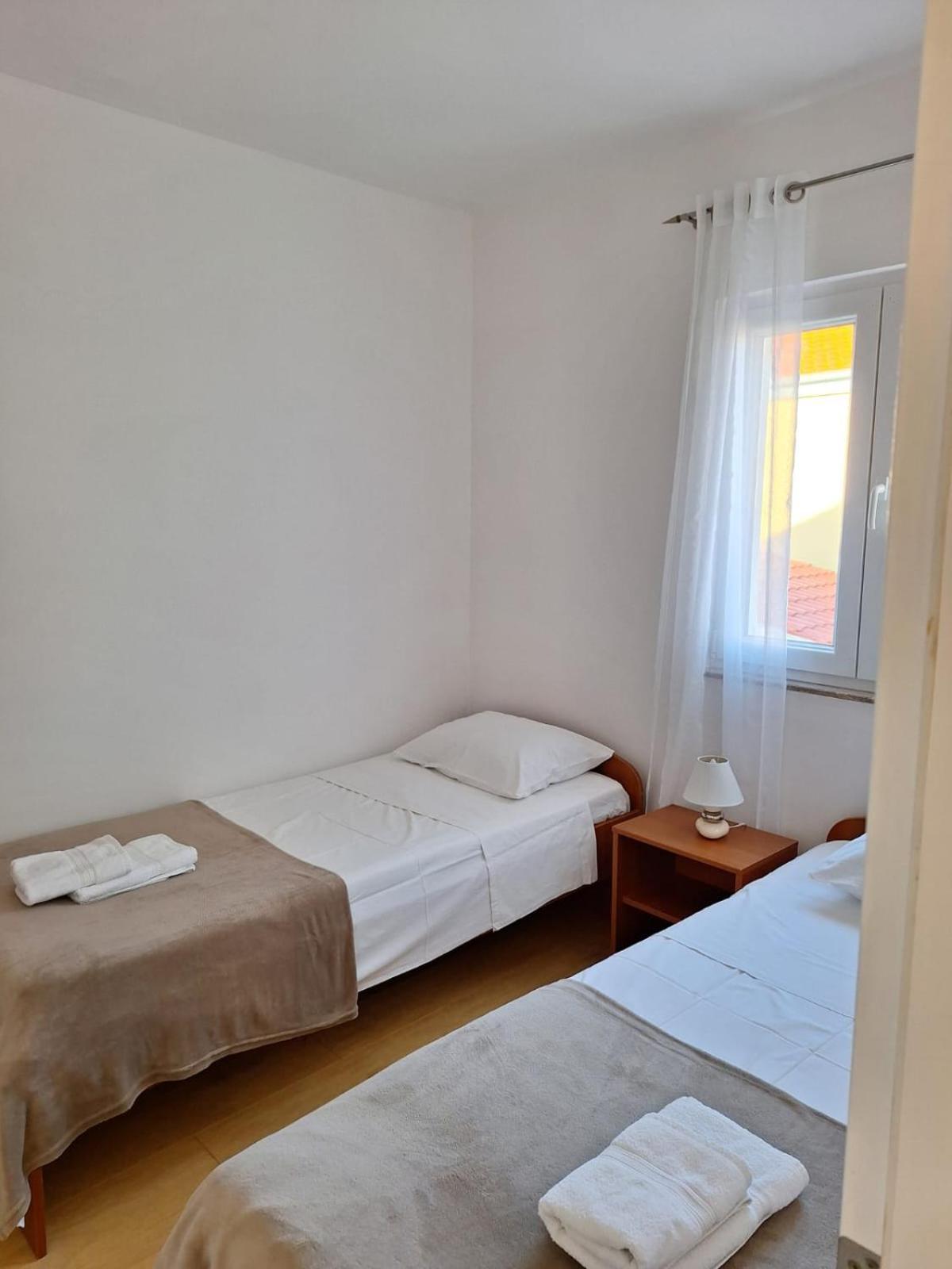 Apartmani Marino Privlaka  Eksteriør bilde