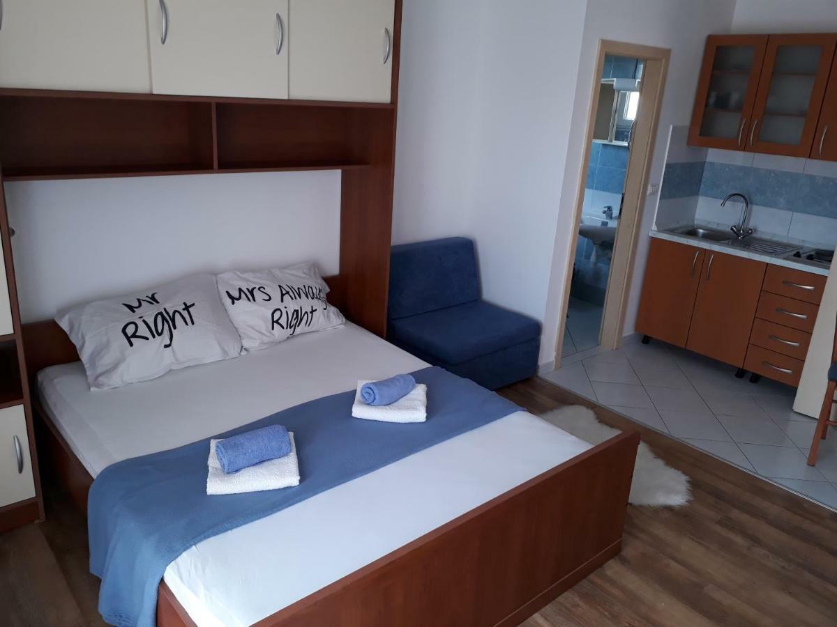 Apartmani Marino Privlaka  Eksteriør bilde