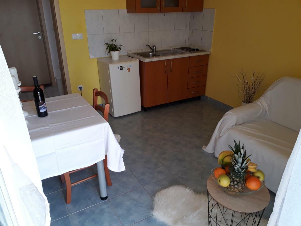 Apartmani Marino Privlaka  Eksteriør bilde