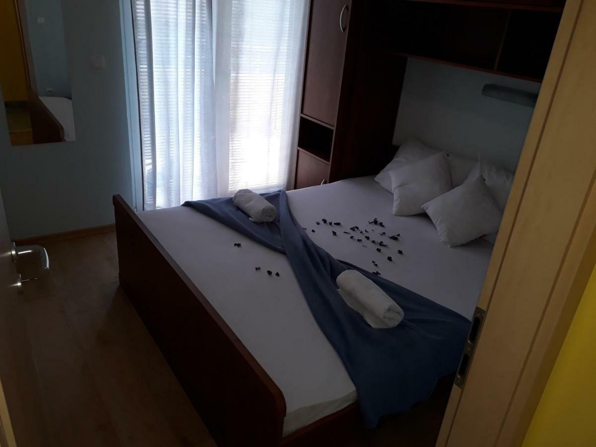 Apartmani Marino Privlaka  Eksteriør bilde